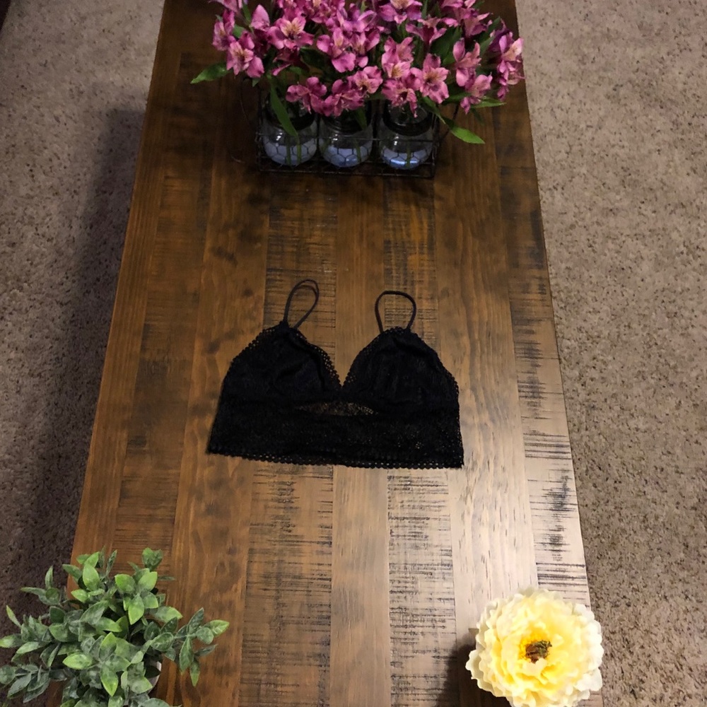 Victoria’s Secret Bralet🖤